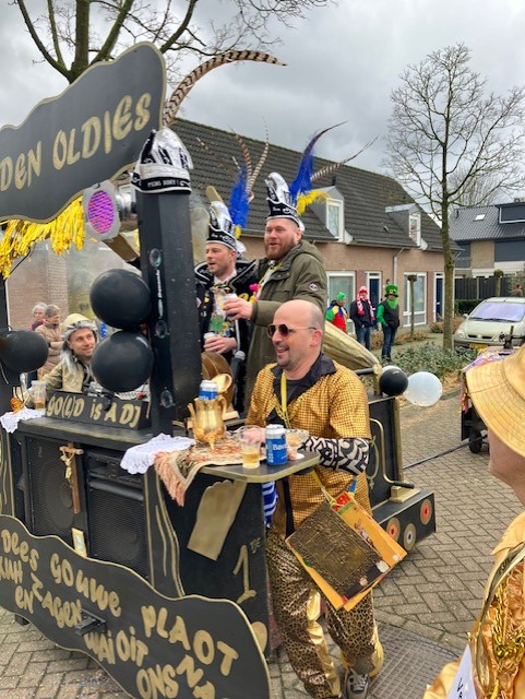 Zondag… tijd voor de optocht