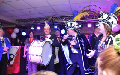 Prins Niek te gast bij receptie Teugelders