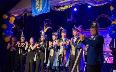 Raopers op bezoek bij de receptie in Nederwetten